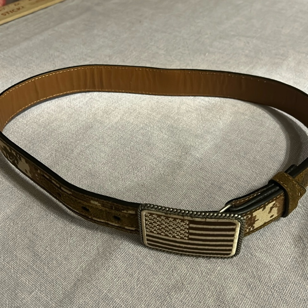 Ariat belt